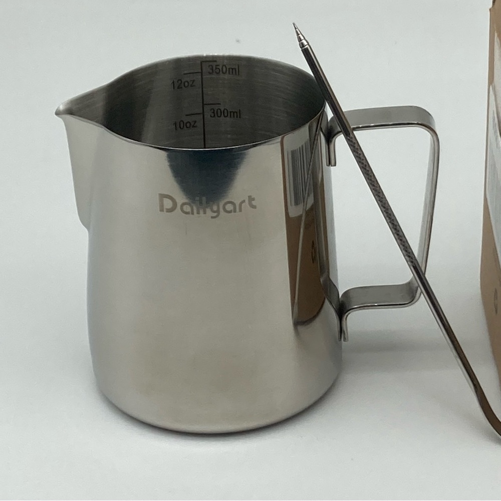 Dailyart stainless steel milk frothing pitcher with art pen